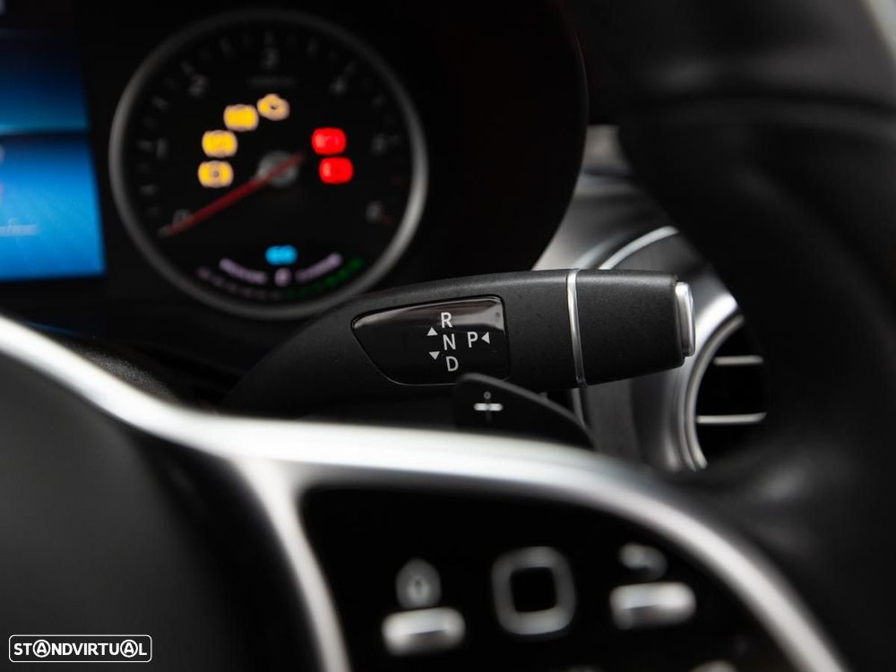 Mercedes-Benz GLC 300 de 4Matic - 23