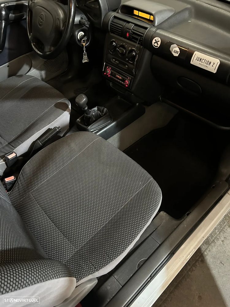 Opel Corsa 1.5 TD - 6