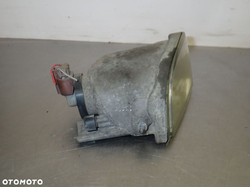 HALOGEN LEWY TOYOTA RAV4 II LIFT - 3