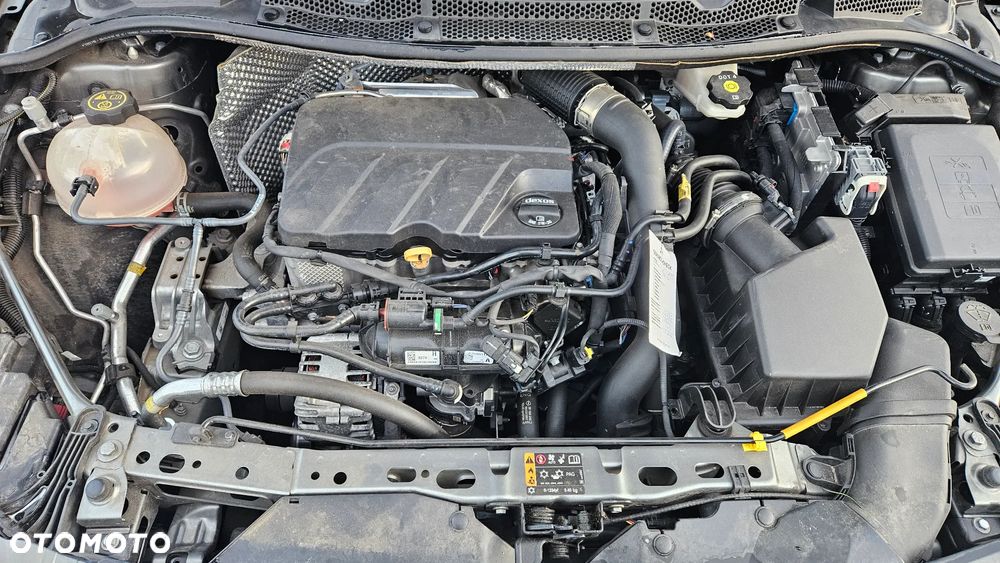 Opel Astra 1.2 Turbo Start/Stop Elegance - 24