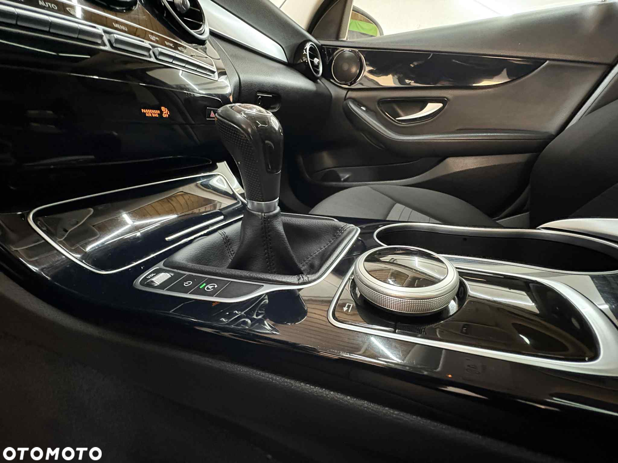 Mercedes-Benz Klasa C - 7