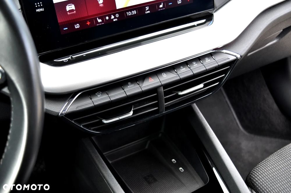 Skoda Octavia 2.0 TDI Ambition DSG - 31