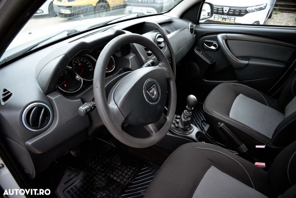 Dacia Duster 1.5 dCi 4x2 Laureate - 11