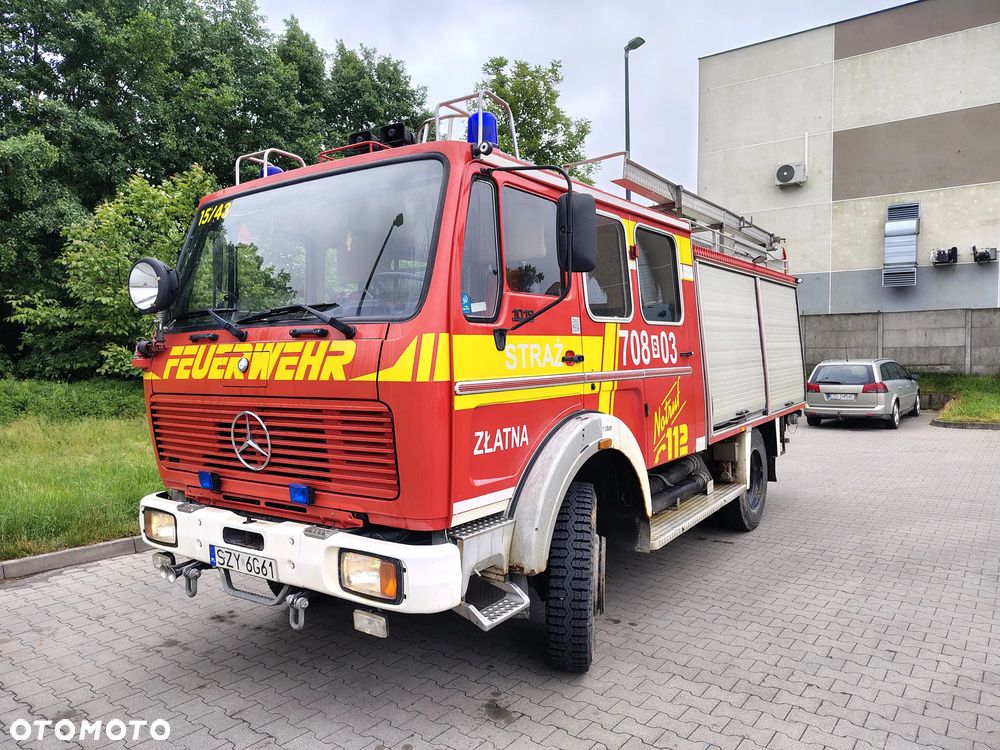 Mercedes-Benz 1019 AF - 1