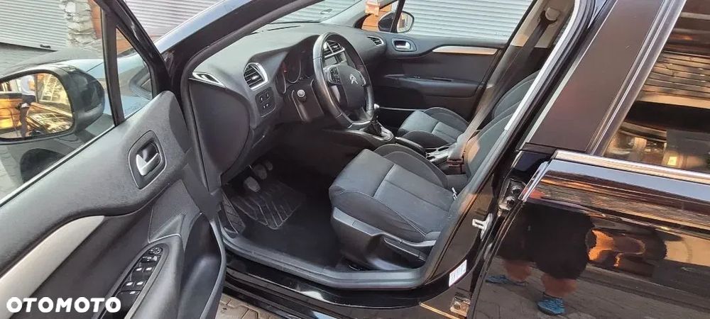 Citroën C4 1.2 e-THP Exclusive - 28