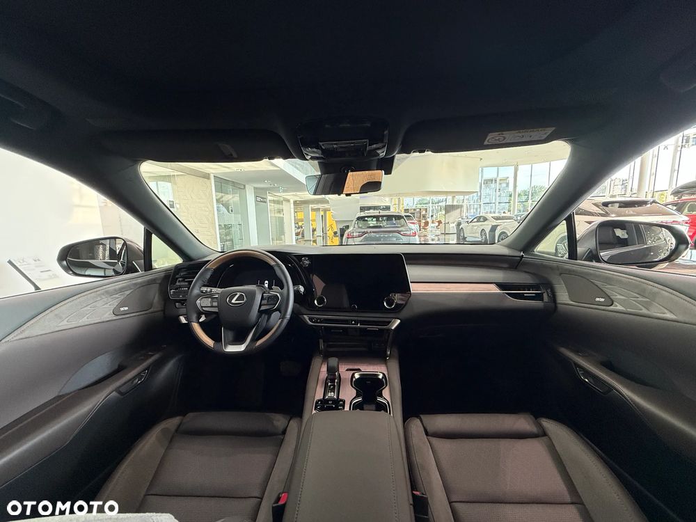 Lexus RX - 7