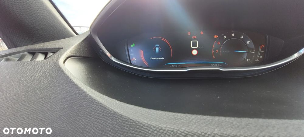 Peugeot 3008 1.2 PureTech GT S&S - 9