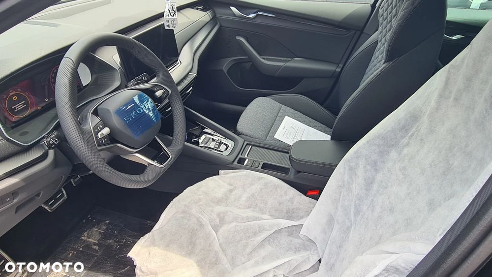 Skoda Octavia 1.5 TSI e-Tec Sportline DSG - 8