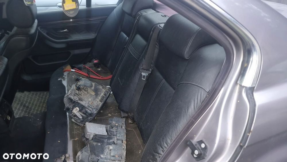 FOTEL FOTELE KANAPA BOCZKI SKÓRA ELEK. BMW 7 E38 CZARNY - 9