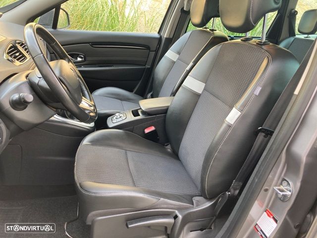 Renault Grand Scénic 1.5 dCi Dynamique S SS - 25