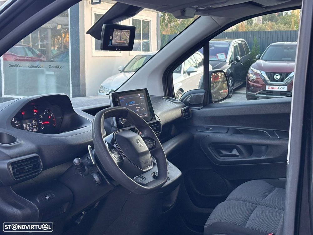 Peugeot Partner 1.5 BlueHDi Asphalt Longa EAT8 - 23