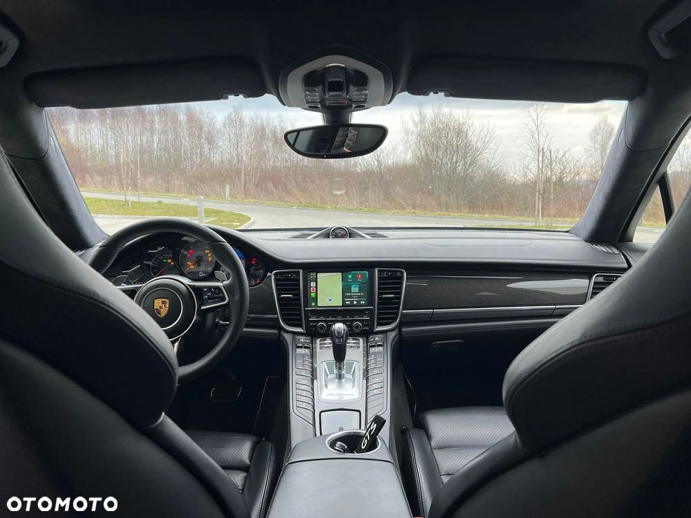 Porsche Panamera GTS - 7