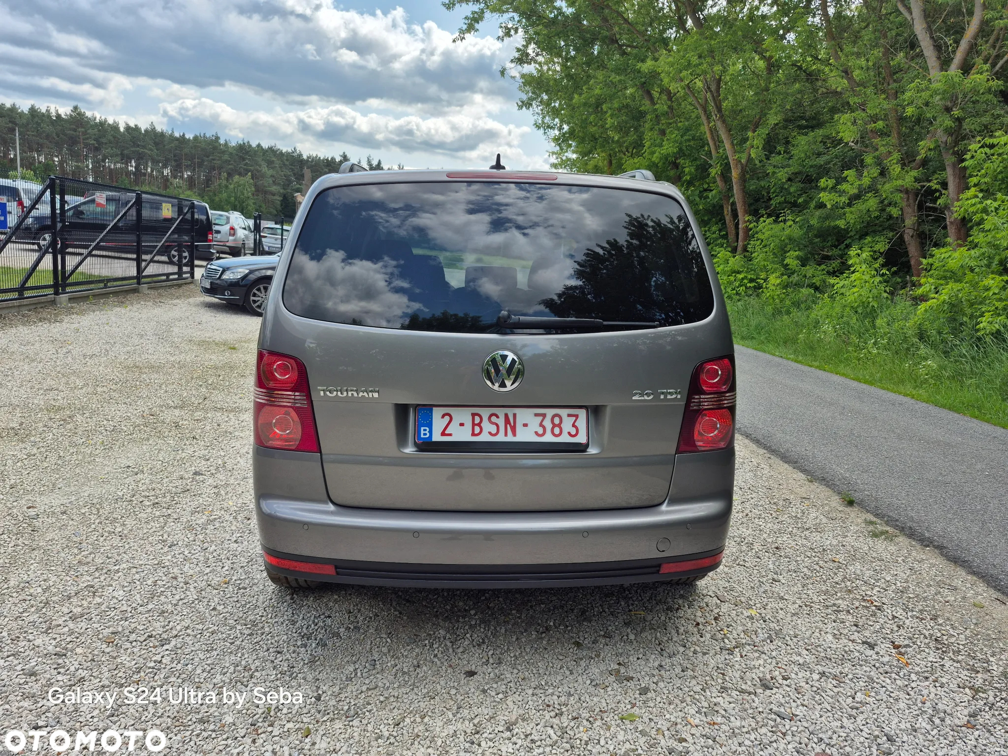 Volkswagen Touran 2.0 TDI Highline - 6