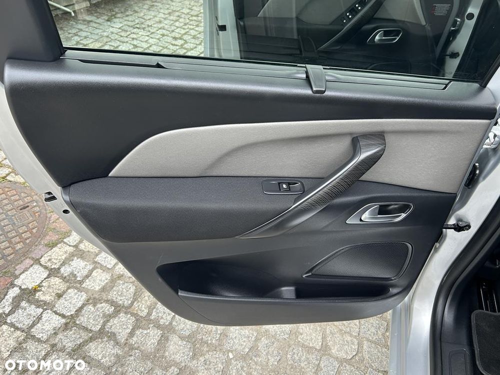 Citroën C4 Picasso - 26