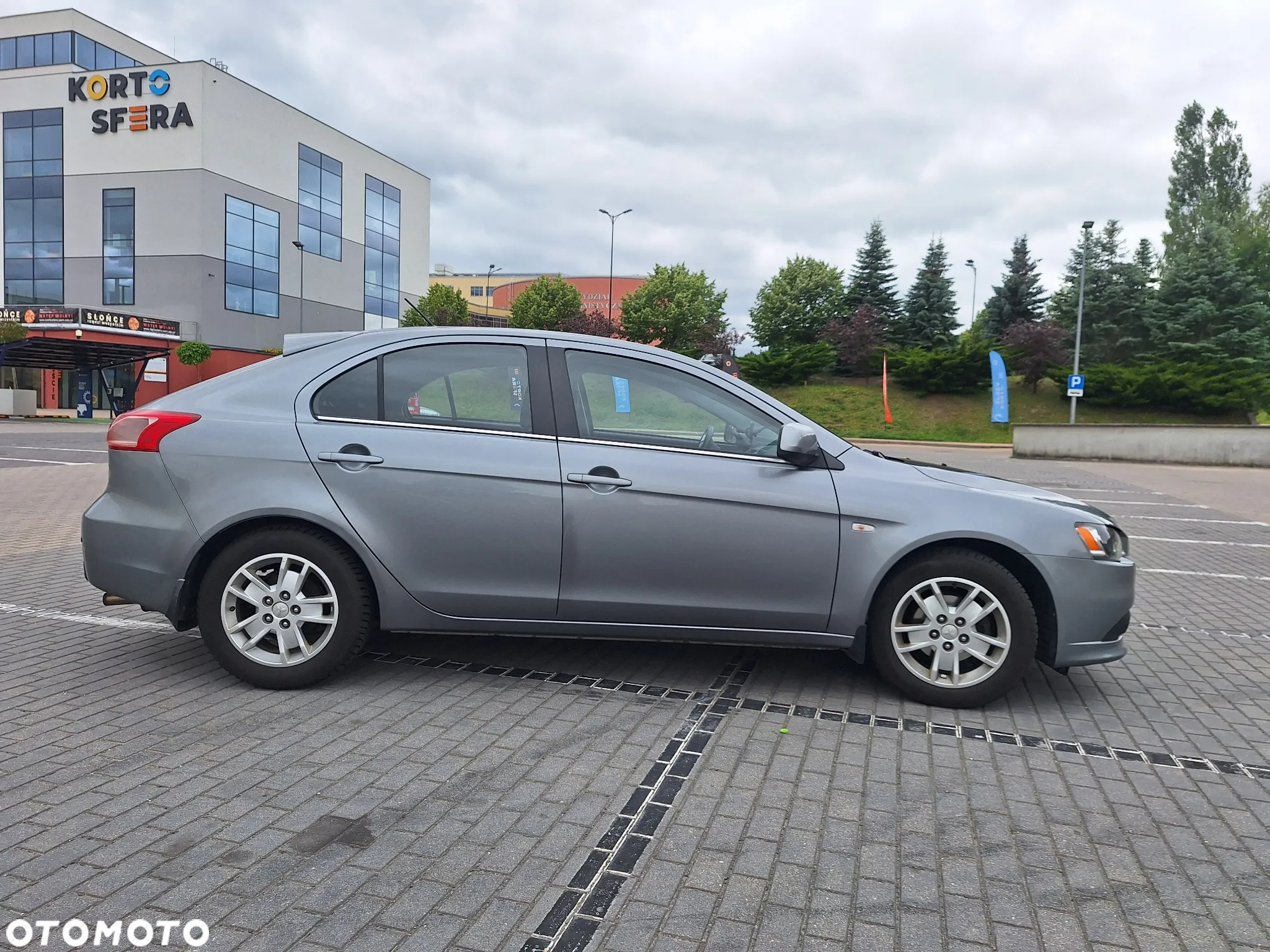 Mitsubishi Lancer - 3