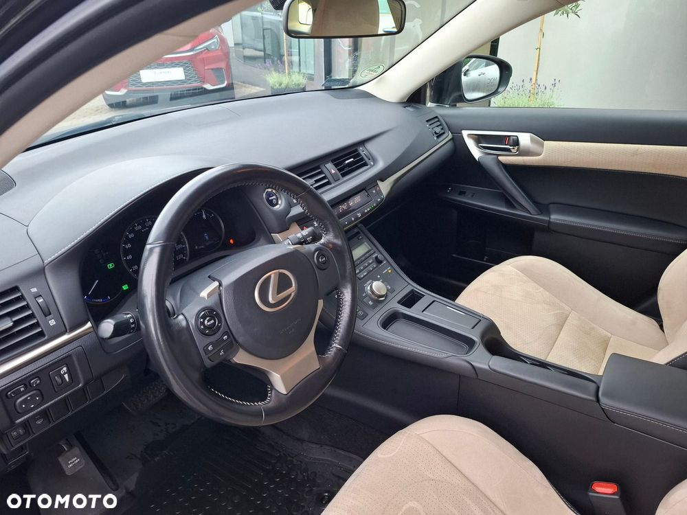 Lexus CT 200h Elite EU6 - 10