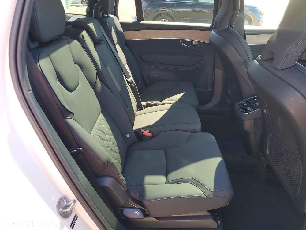 Volvo XC 90 - 10