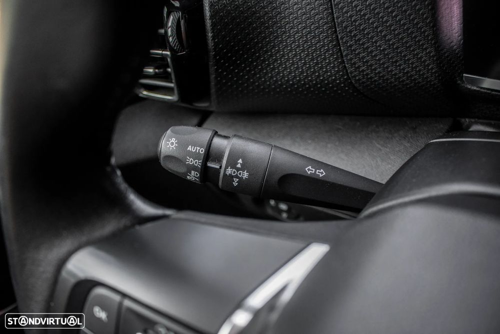 Citroën e-C4 50 kWh Shine - 16