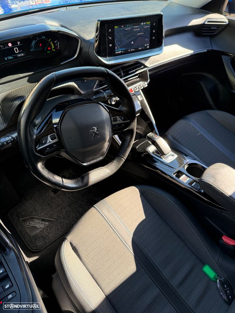 Peugeot e-2008 Allure+ - 15