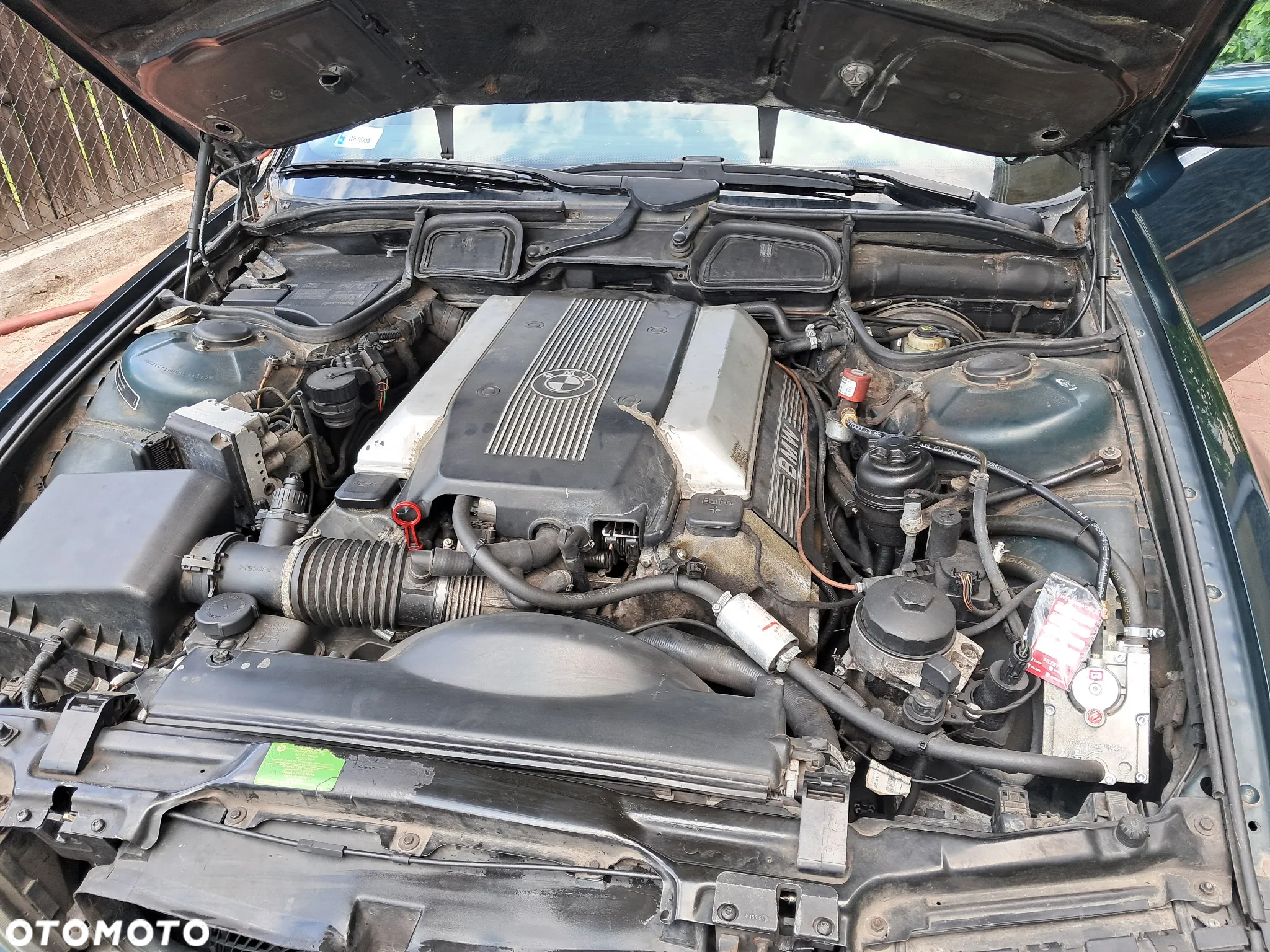 BMW Seria 7 735i - 11