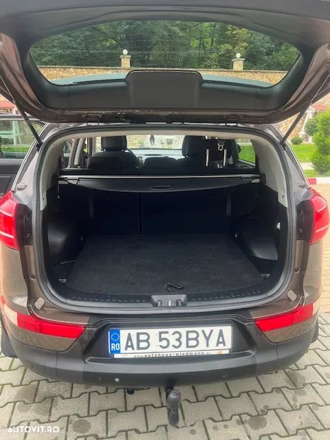 Kia Sportage 2.0 CRDI AWD Spirit - 4