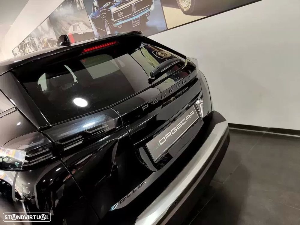 Peugeot e-2008 50 kWh GT Line - 25