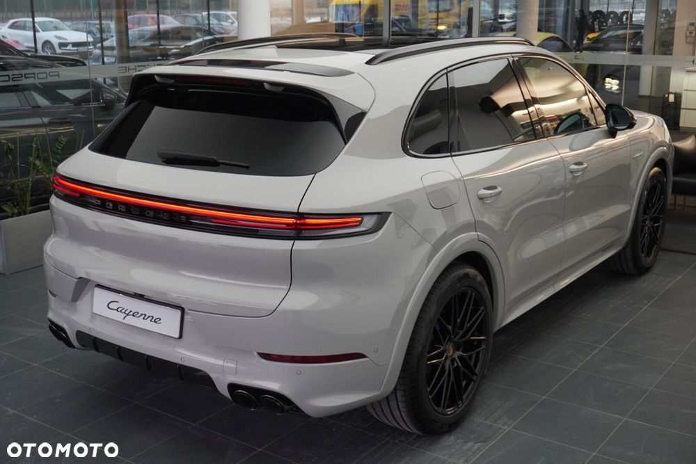 Porsche Cayenne E-Hybrid PHEV - 16