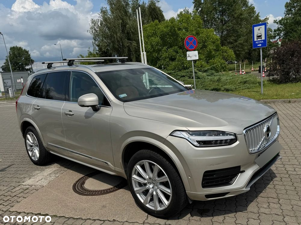 Volvo XC 90 - 7