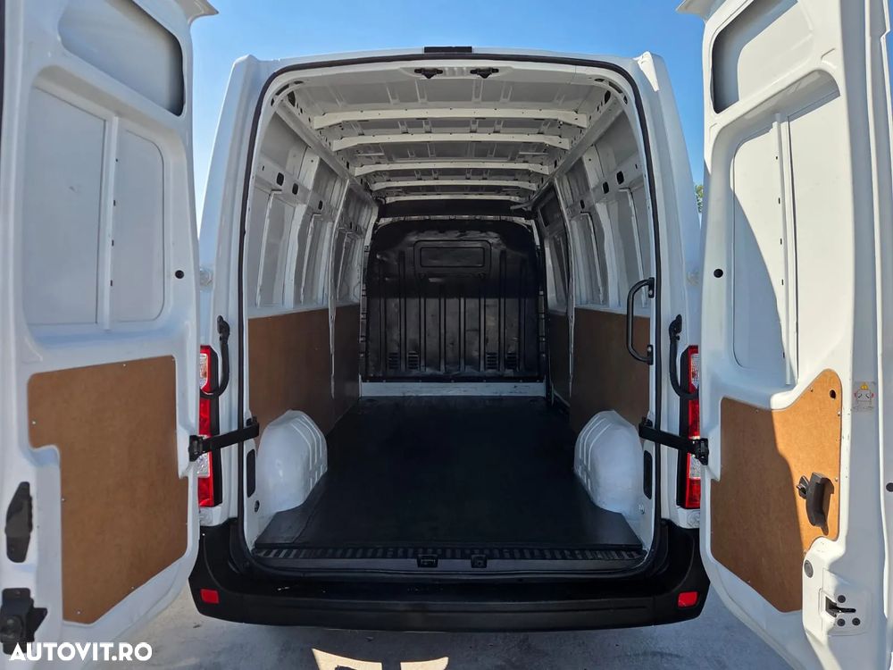 Renault New Master L3H2 - 10