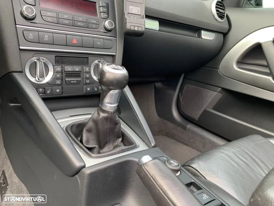 Audi A3 Cabrio 1.6 TDi DPF Attraction - 19