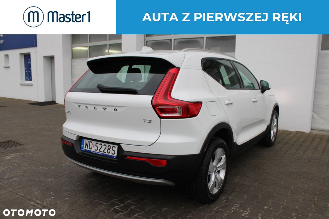 Volvo XC 40 T3 Momentum Pro - 6