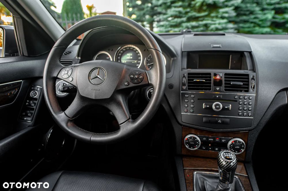 Mercedes-Benz Klasa C 2009