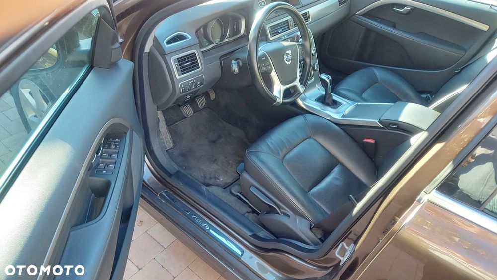 Volvo V70 D4 Momentum - 9