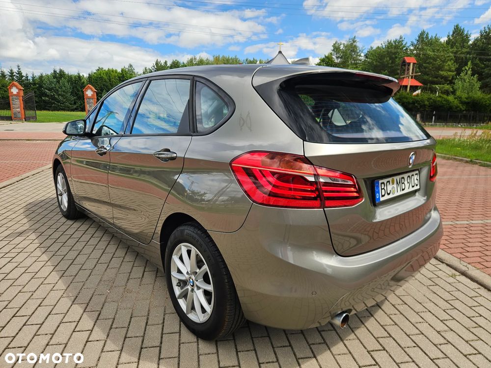 BMW Seria 2 218d Sport-Aut Sport Line - 8