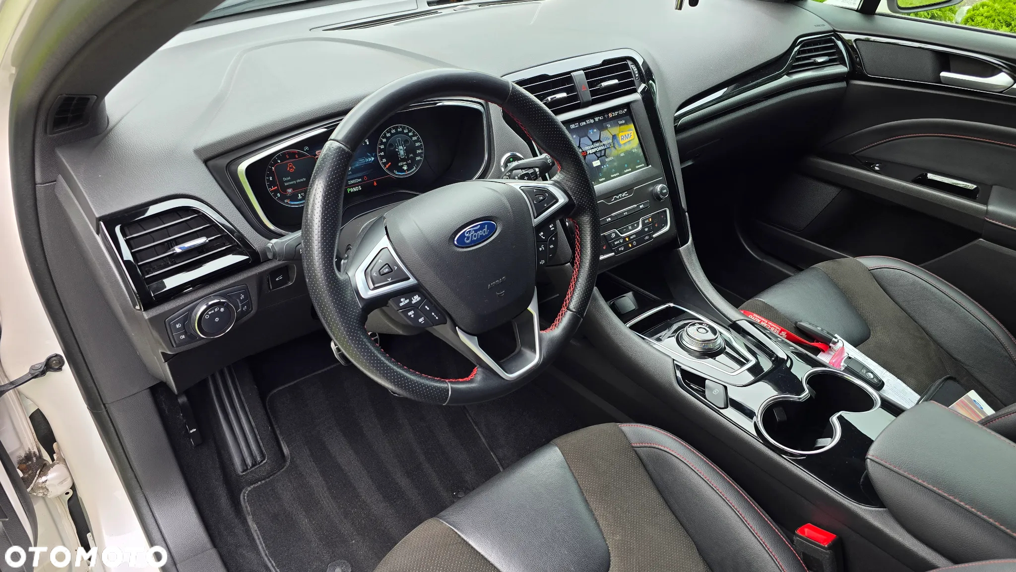 Ford Mondeo 2.0 EcoBlue ST-Line - 18
