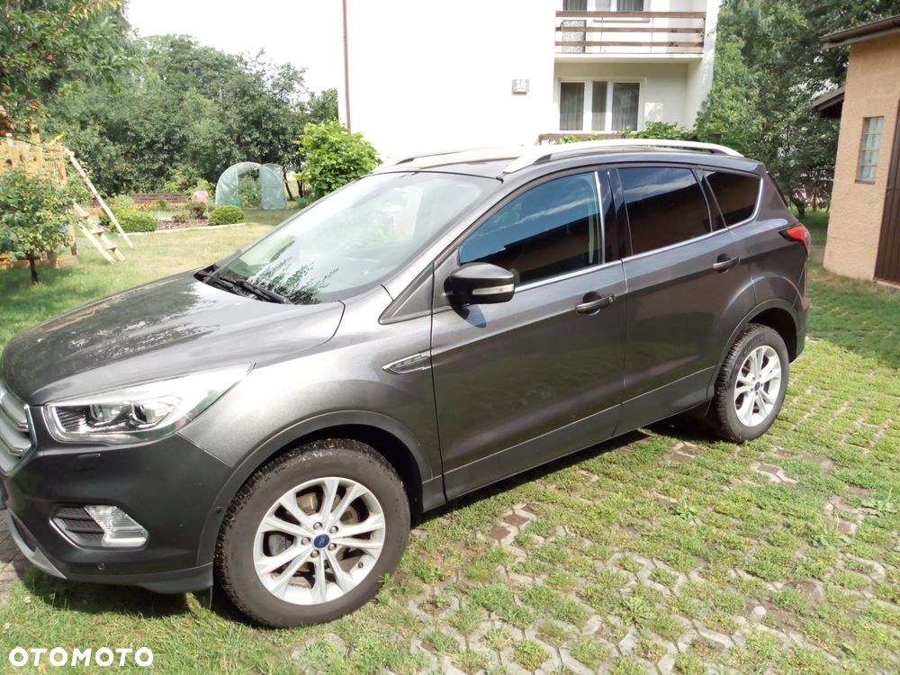 Ford Kuga 1.5 EcoBoost FWD Titanium - 4