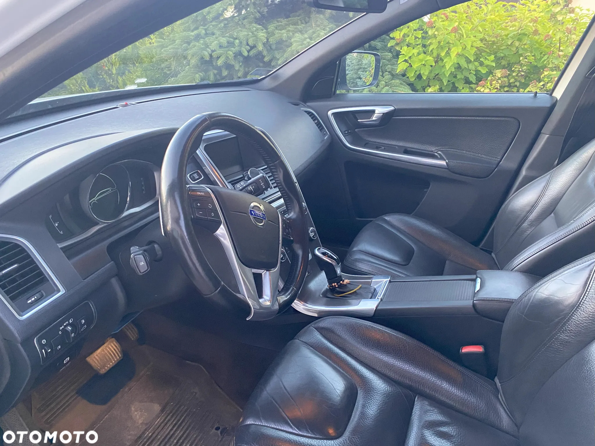 Volvo XC 60 D5 AWD Summum - 8