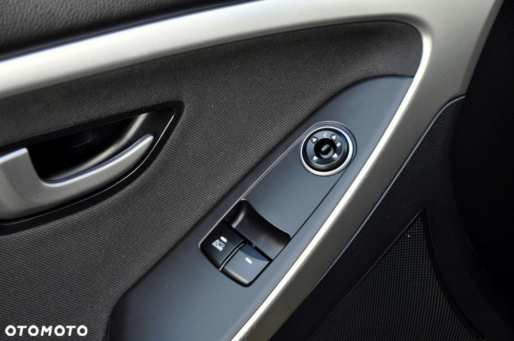 Hyundai i30 1.4 Comfort - 34