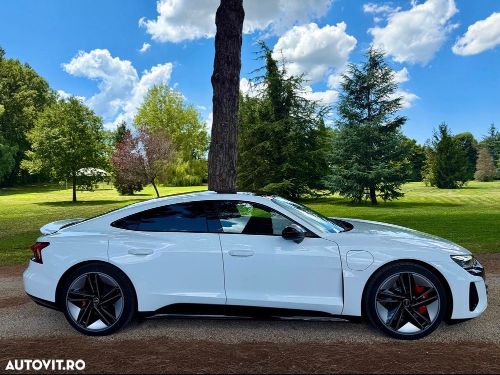 Audi e-tron GT RS quattro - 2