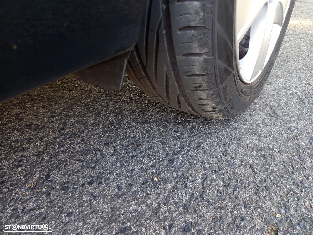 Renault Clio 0.9 TCE - 32
