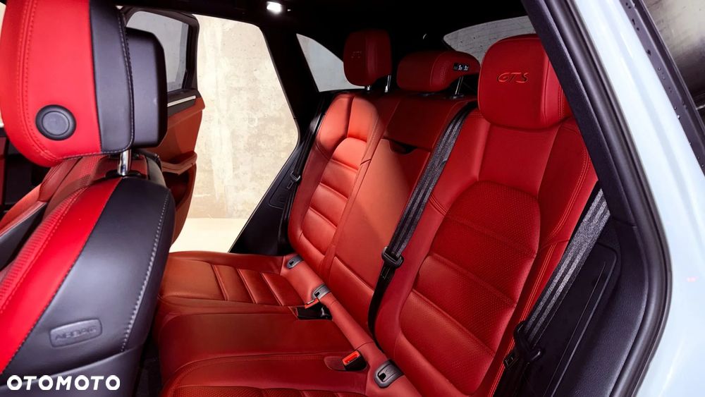 Porsche Macan GTS PDK - 14