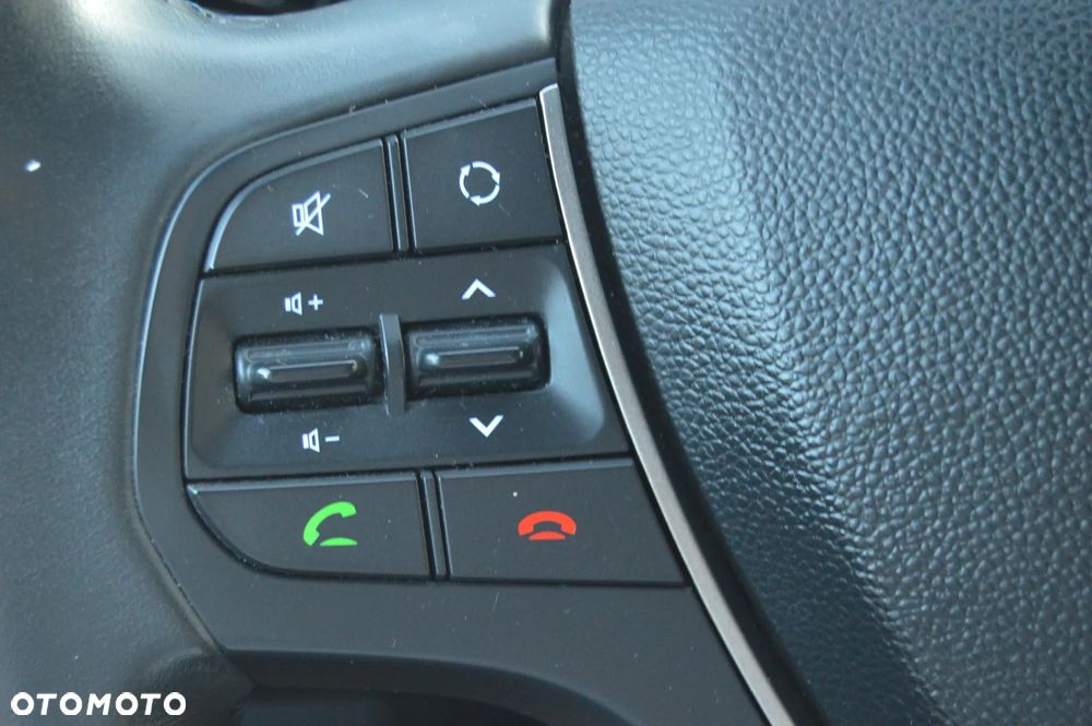 Hyundai i20 - 16