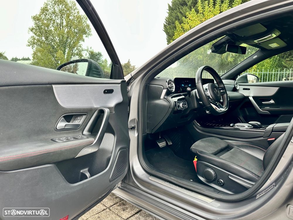 Mercedes-Benz A 180 d 7G-DCT AMG Line - 14