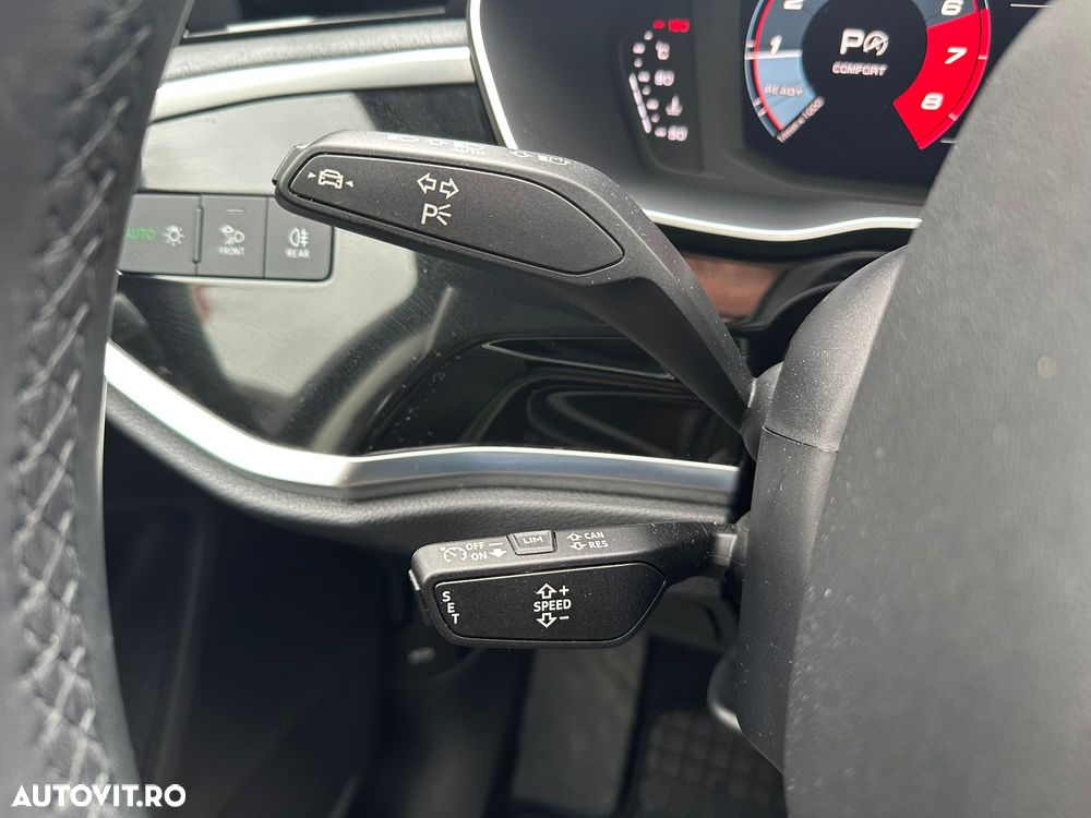 Audi Q3 2.0 40 TFSI S tronic quattro - 17