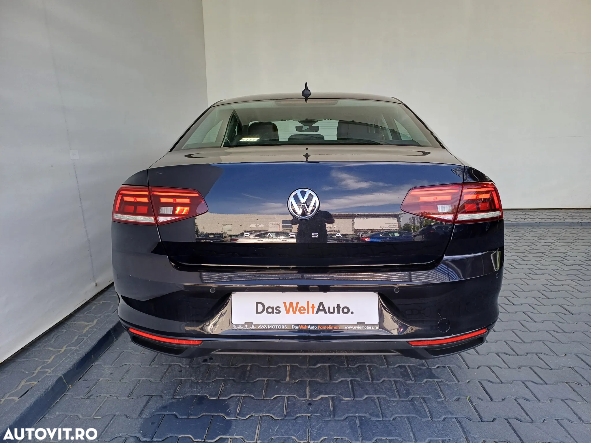 Volkswagen Passat 2.0 TDI DSG Comfortline - 32