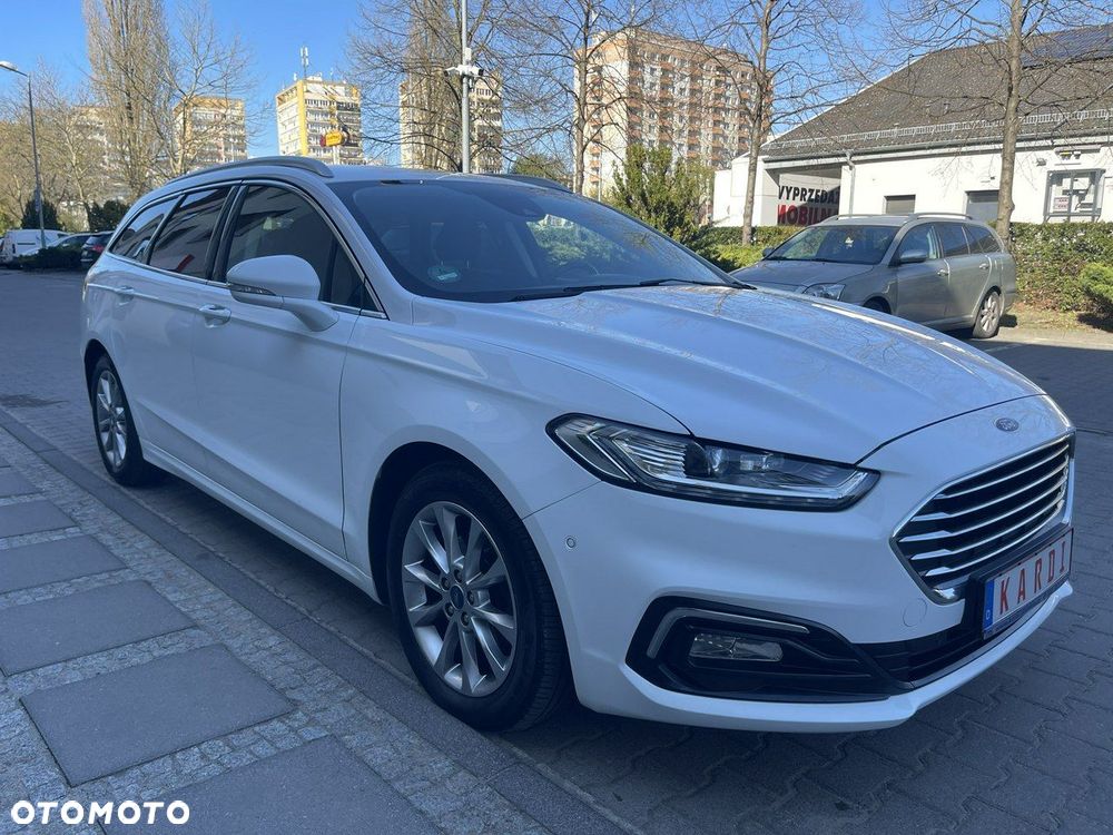 Ford Mondeo - 4