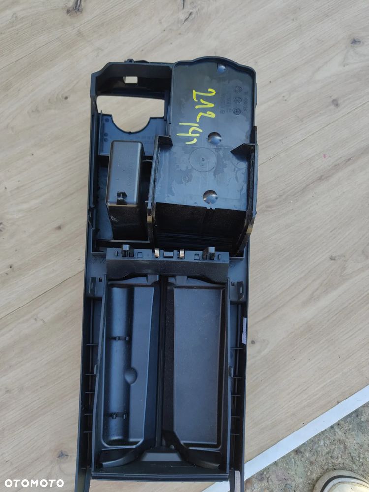 MERCEDES W204 W207 W212 PODŁOKIETNIK TUNEL IDEALNY SKÓRA UK BIAŁA NIĆ - 9
