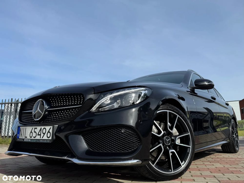 Mercedes-Benz Klasa C 220 d T 9G-TRONIC AMG Line - 4