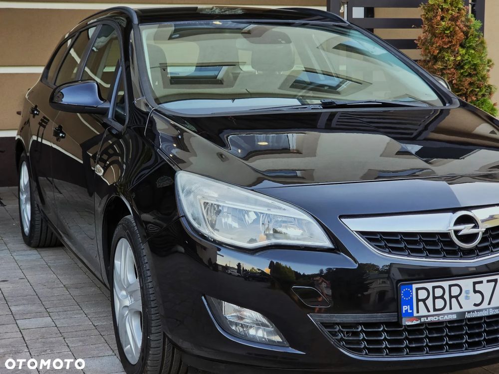 Opel Astra 1.4 T Cosmo - 18