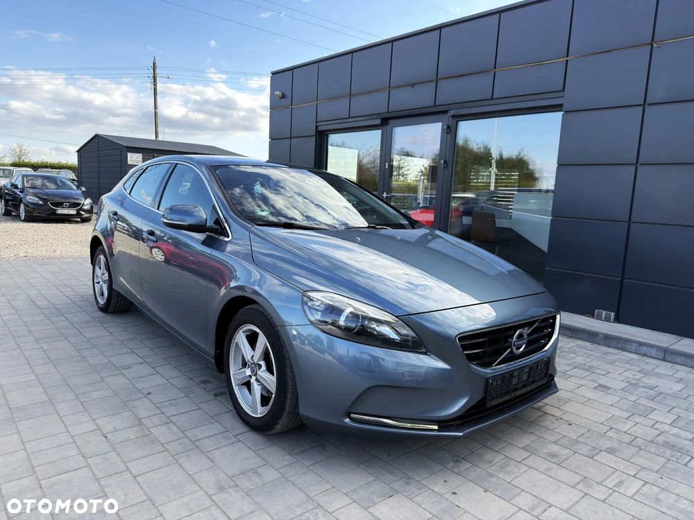 Volvo V40 D2 R-Design Momentum - 12